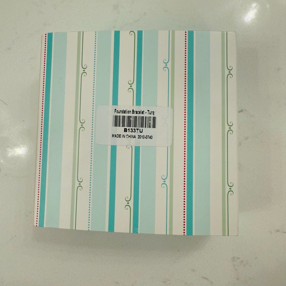 STELLA & DOT Turquoise Foundation Bracelet, B133TU - Picture 11 of 11